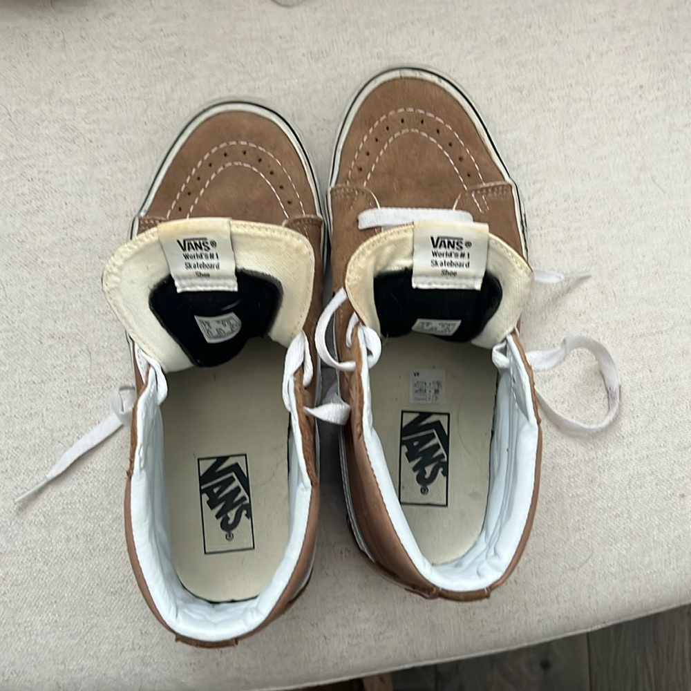 Women’s high top vans